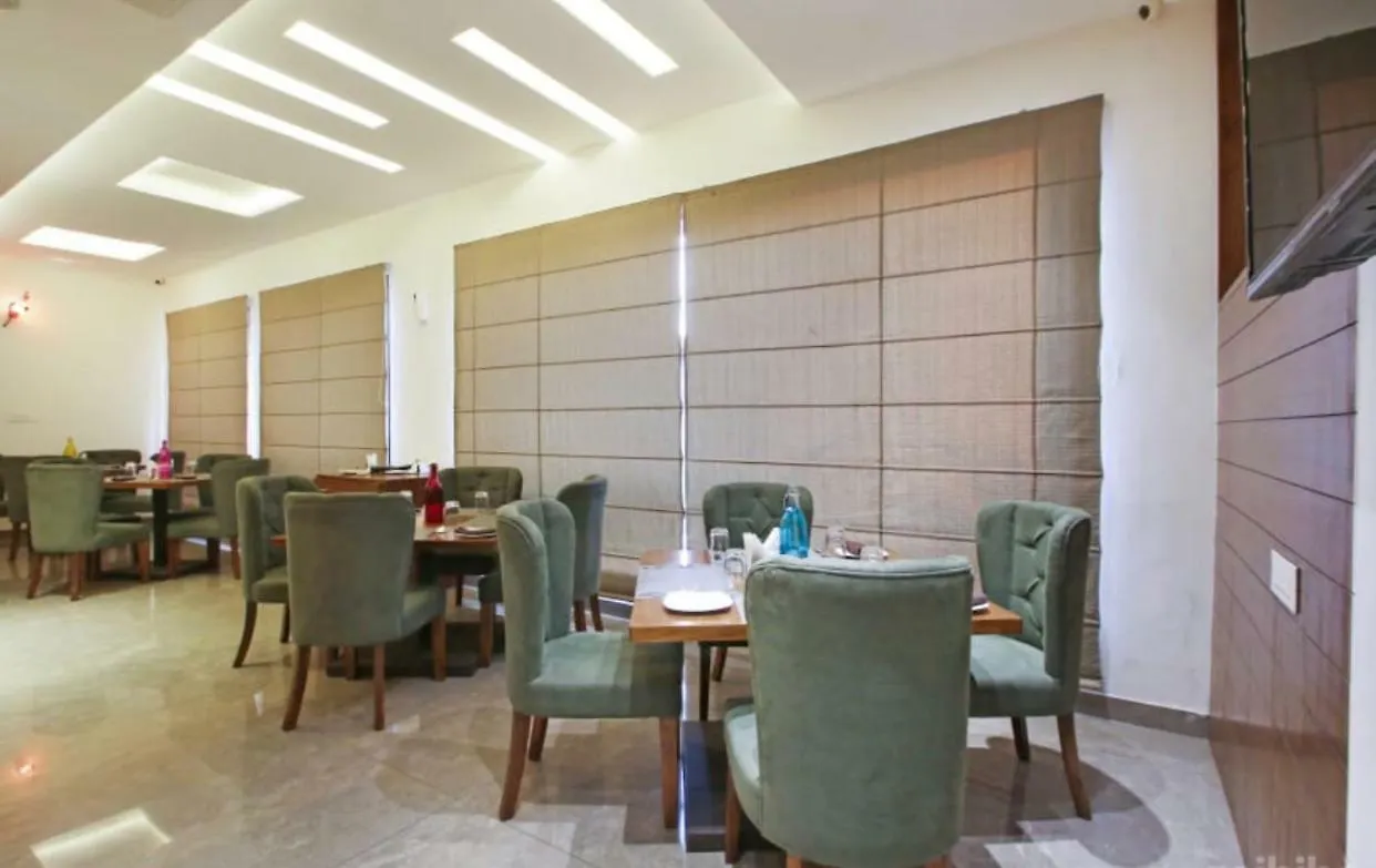 Al-Qasa Hotel Zirakpur